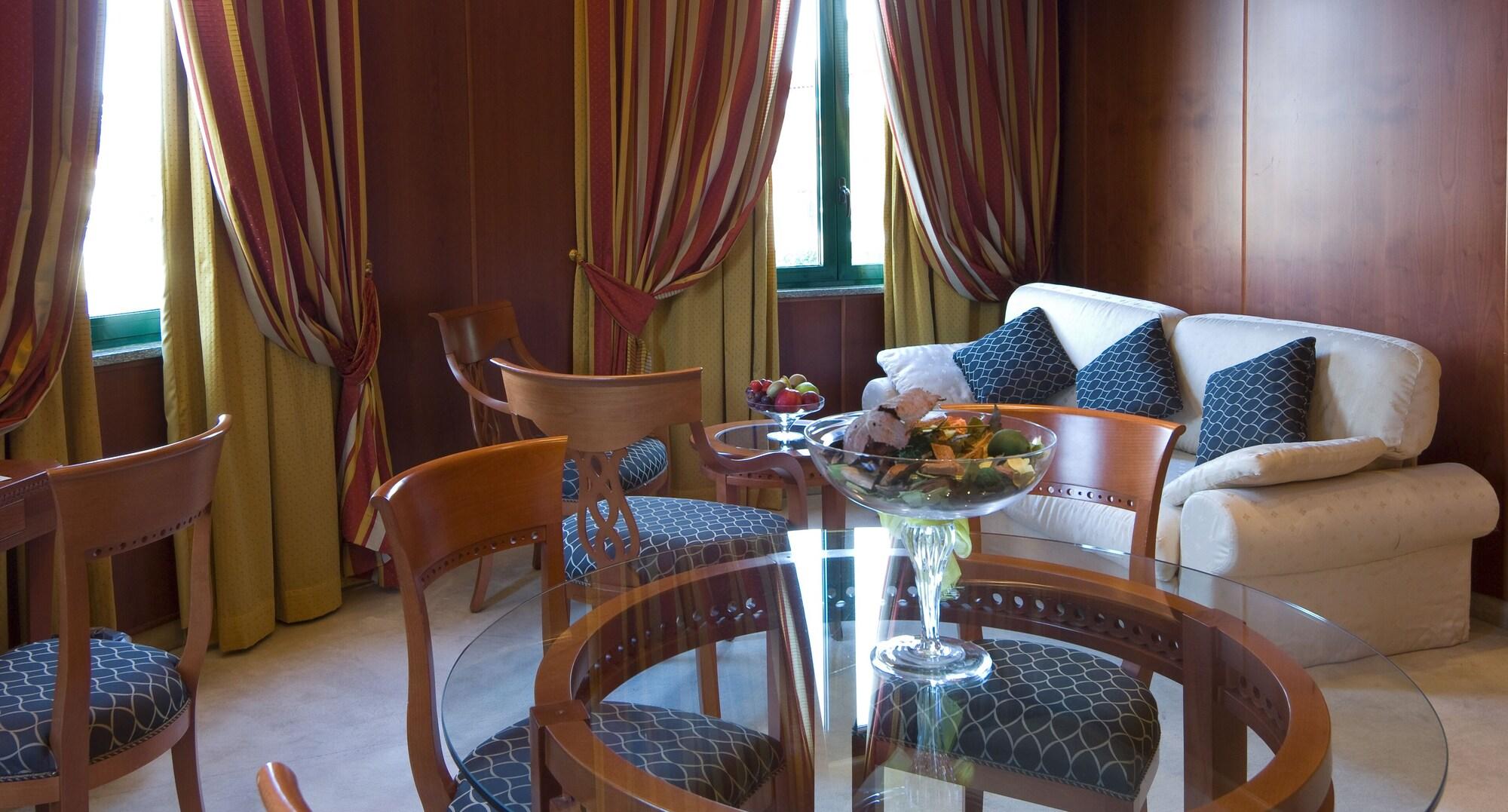 As Hotel Monza Exterior photo