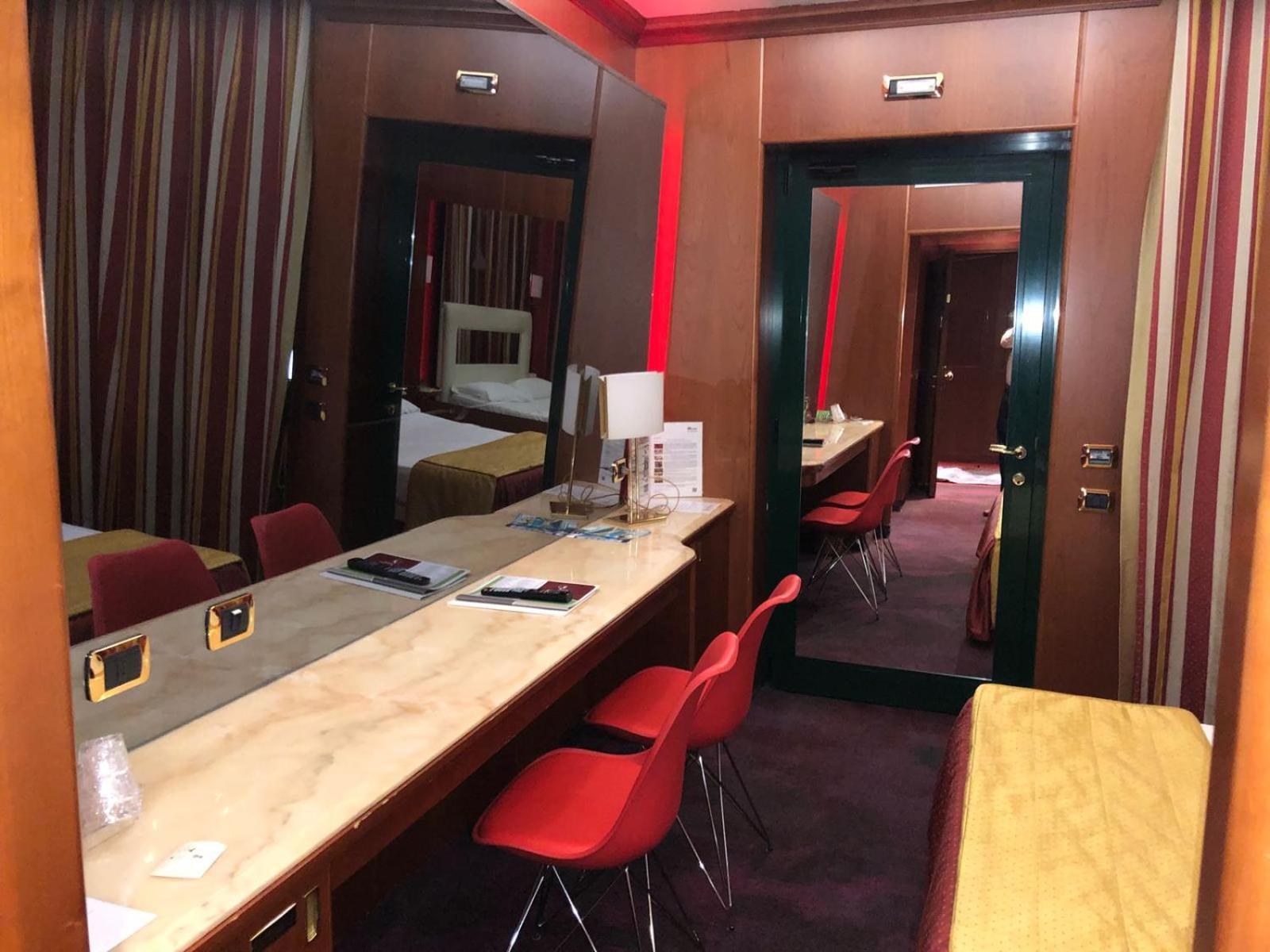 As Hotel Monza Room photo